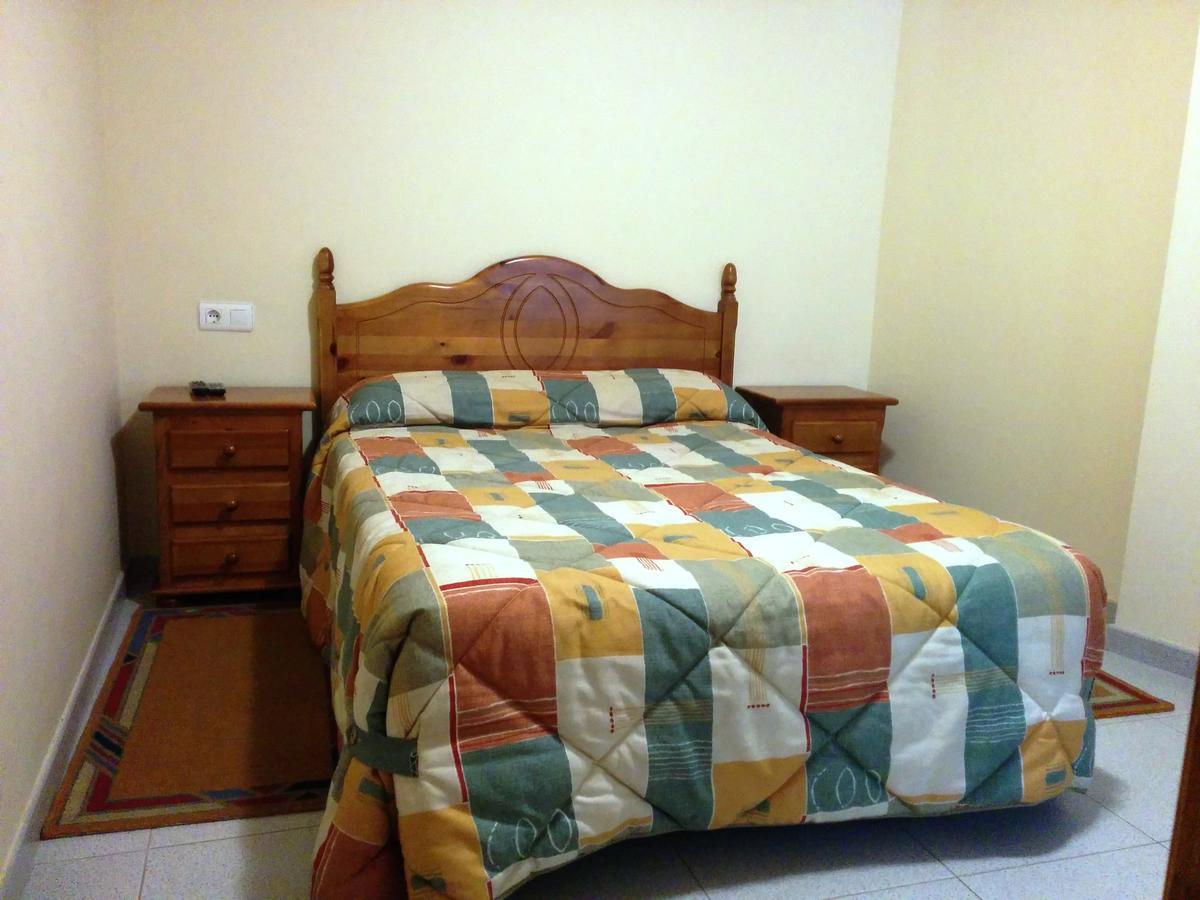 Hostal Carmen Hotel El Puente  Ngoại thất bức ảnh